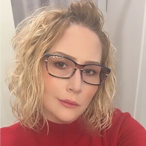 Meet your Posher, Tonia